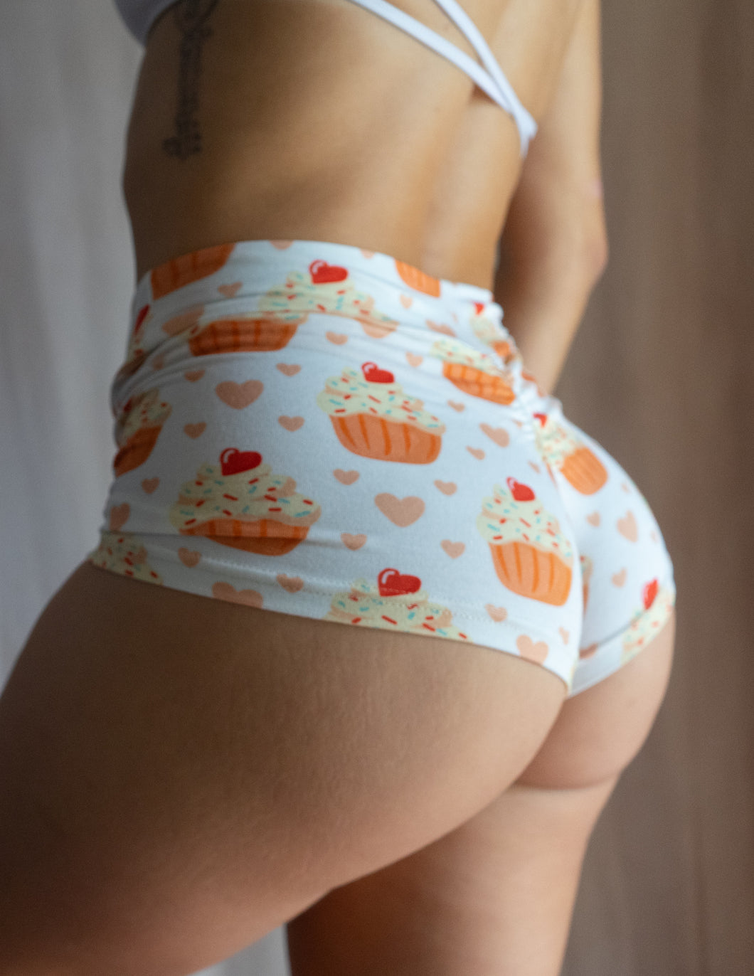 Love at first bite - Booty Shorts